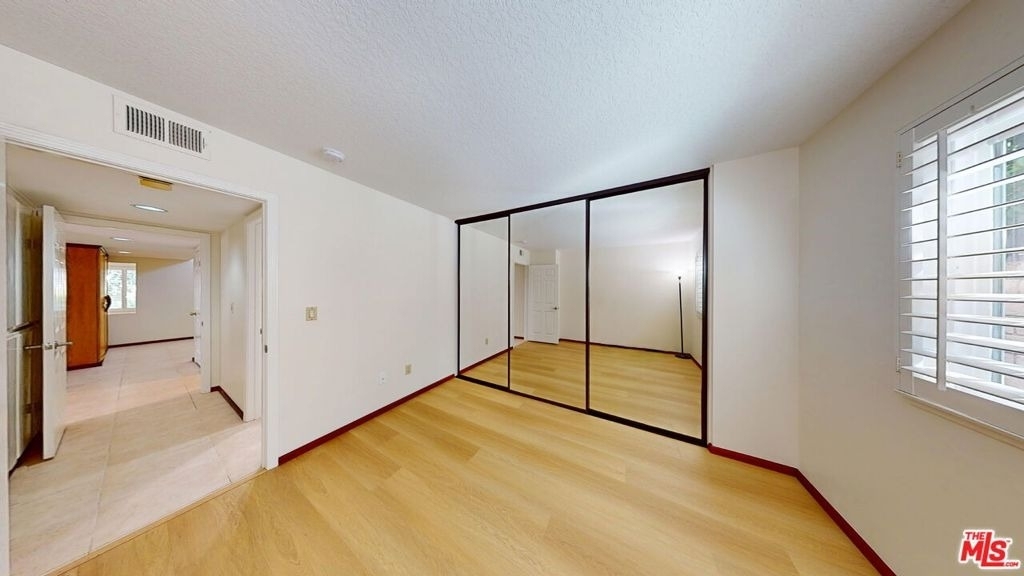 7814 Woodhall Avenue - Photo 19