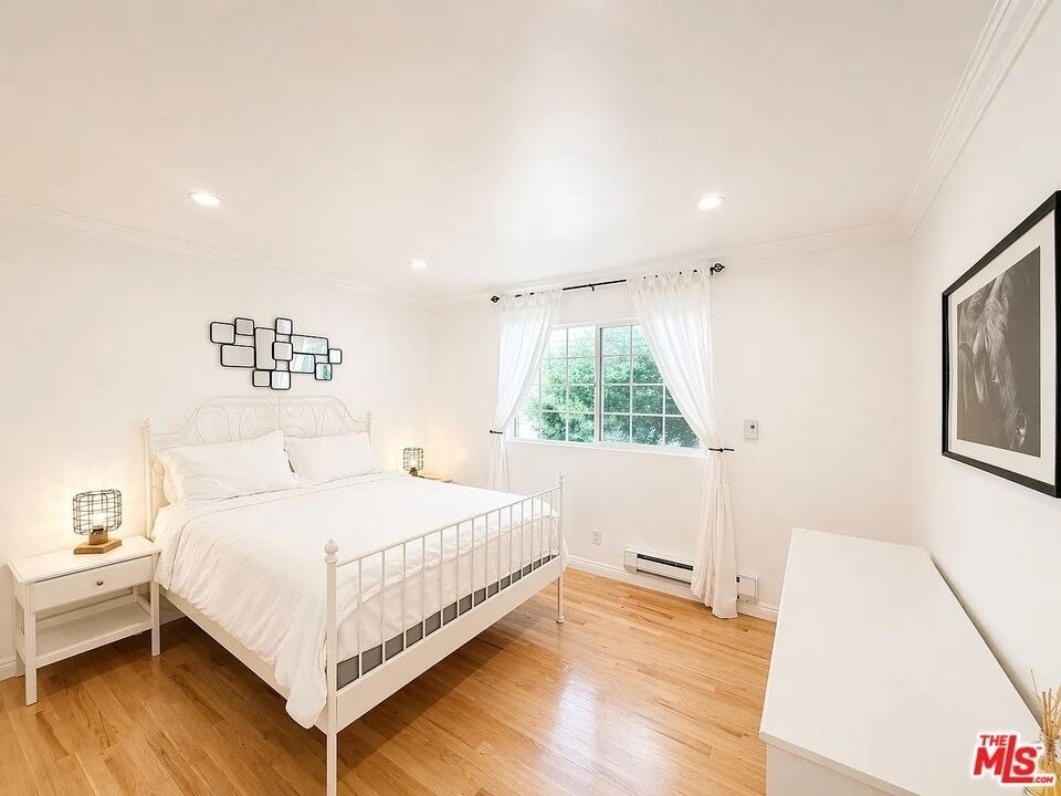 1028 12th Street - Photo 6
