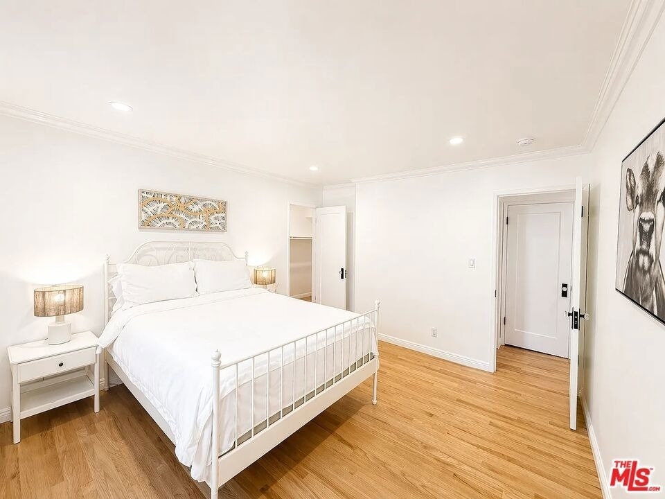 1028 12th Street - Photo 5