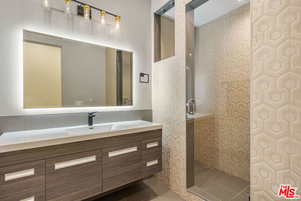 3712 Broadlawn Drive - Photo 53