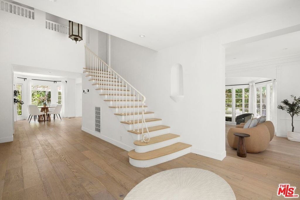 712 N Rodeo Drive - Photo 4