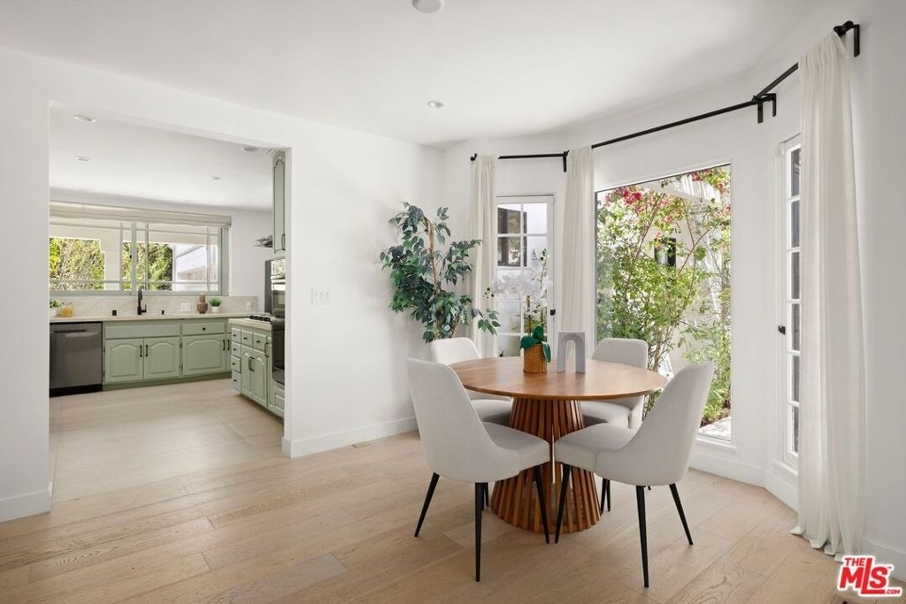 712 N Rodeo Drive - Photo 9