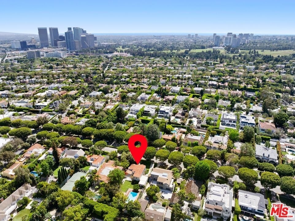 712 N Rodeo Drive - Photo 35