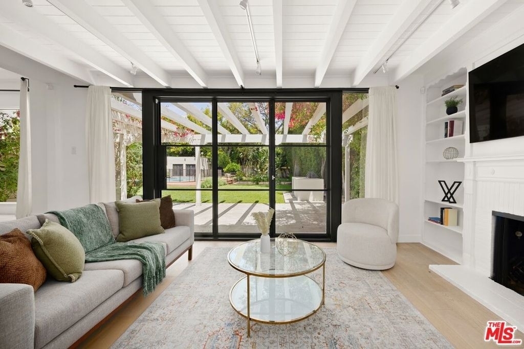 712 N Rodeo Drive - Photo 7