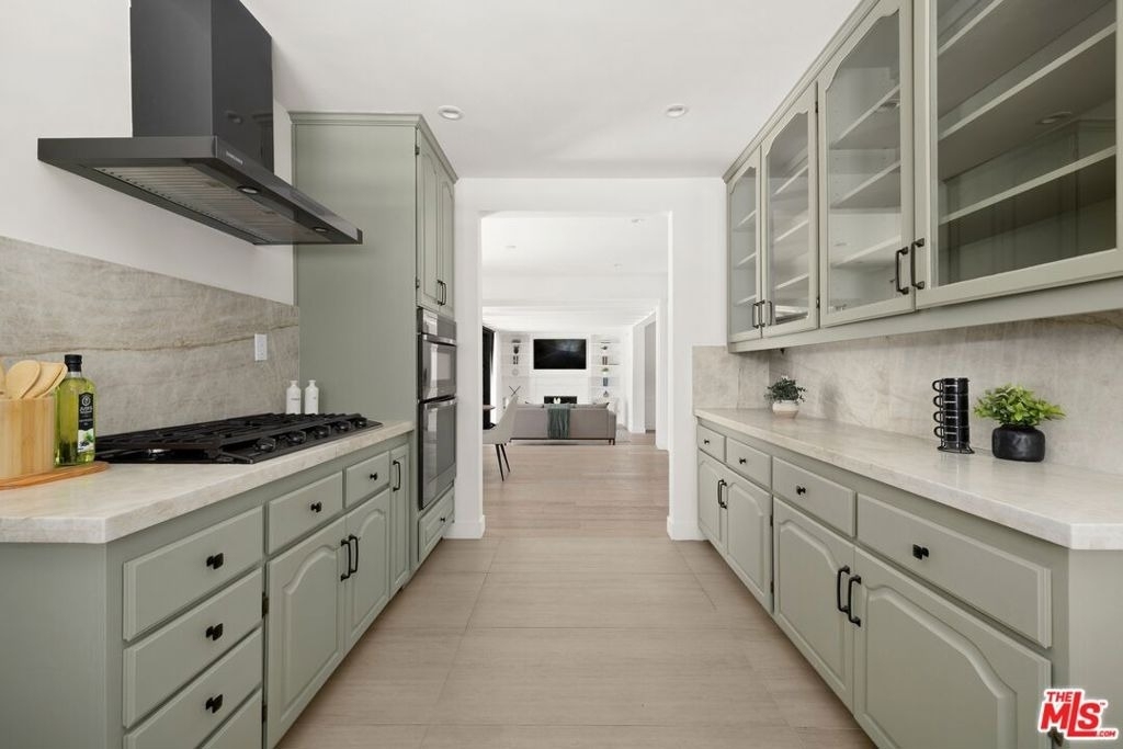 712 N Rodeo Drive - Photo 12