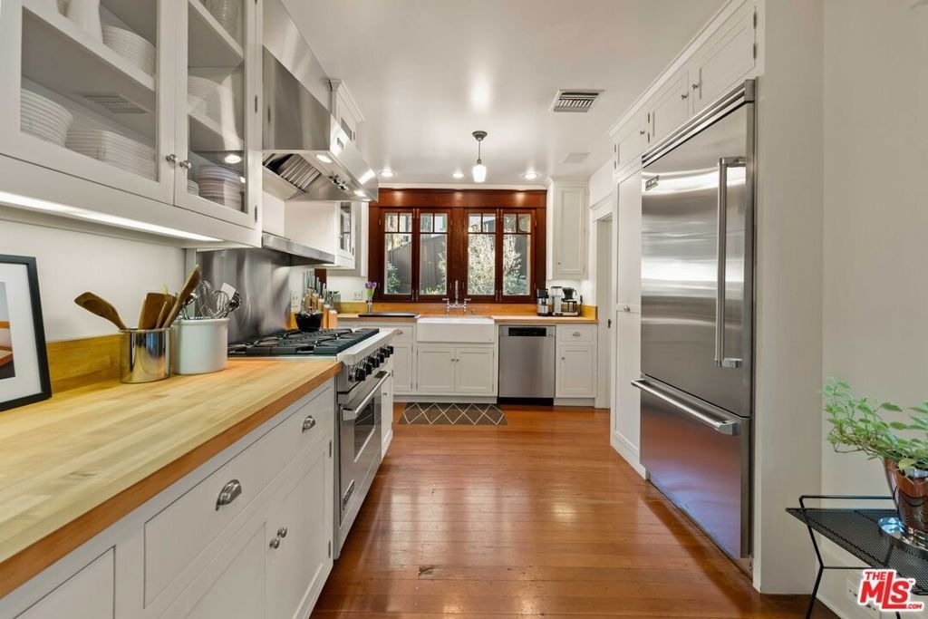 8050 Jovenita Canyon Drive - Photo 11