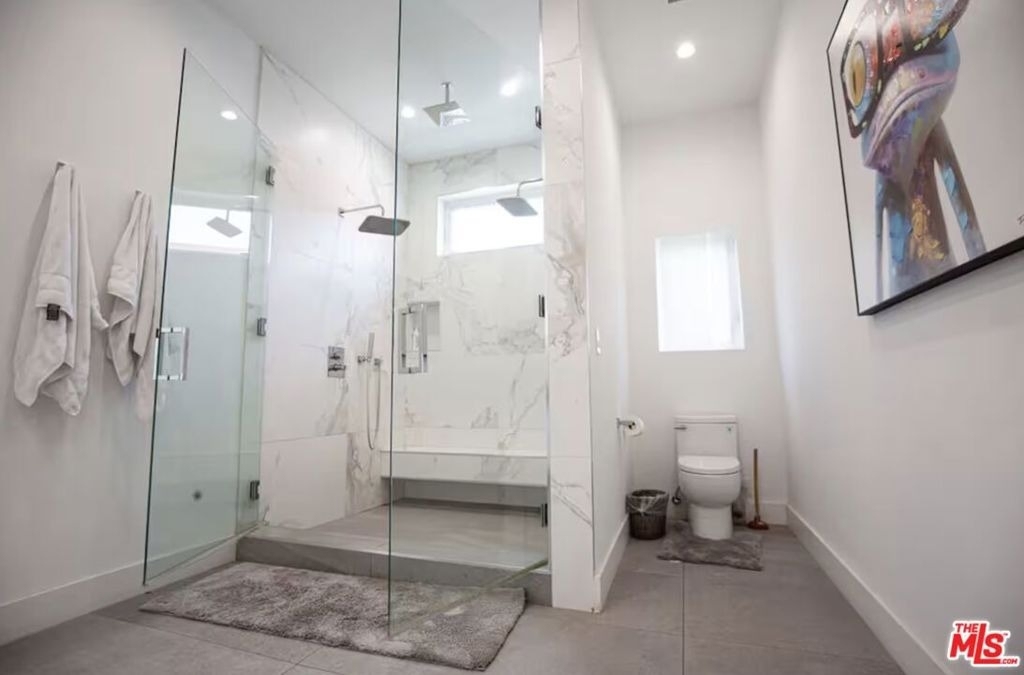 1420 Stearns Drive - Photo 5