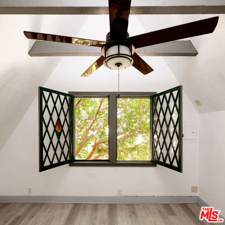 1954 Hillcrest Road - Photo 18