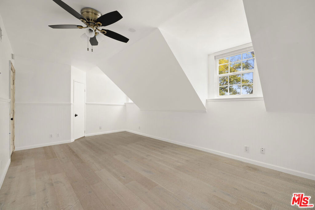 4309 Gentry Avenue - Photo 26
