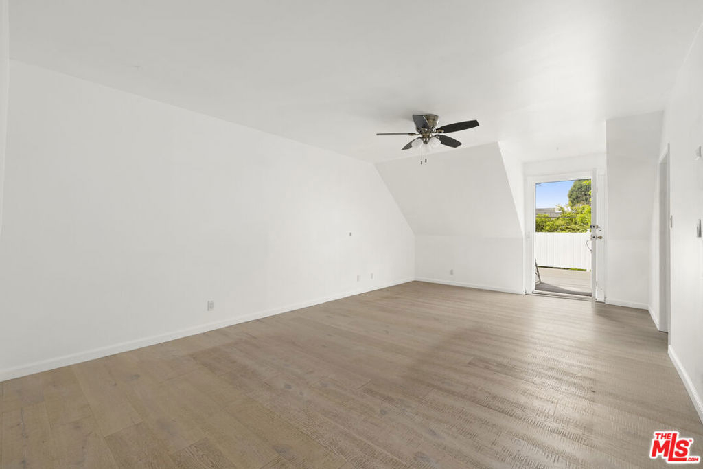 4309 Gentry Avenue - Photo 18