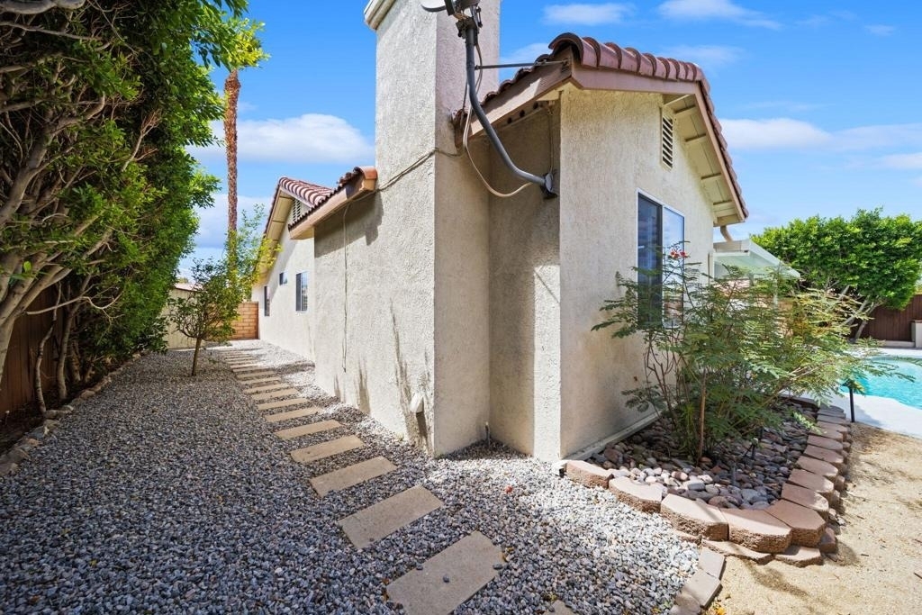 37762 Drexell Drive - Photo 31