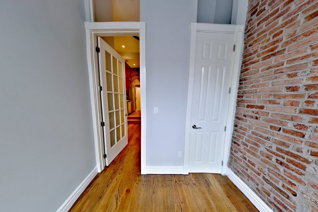 234 West 14th Street - Photo 2