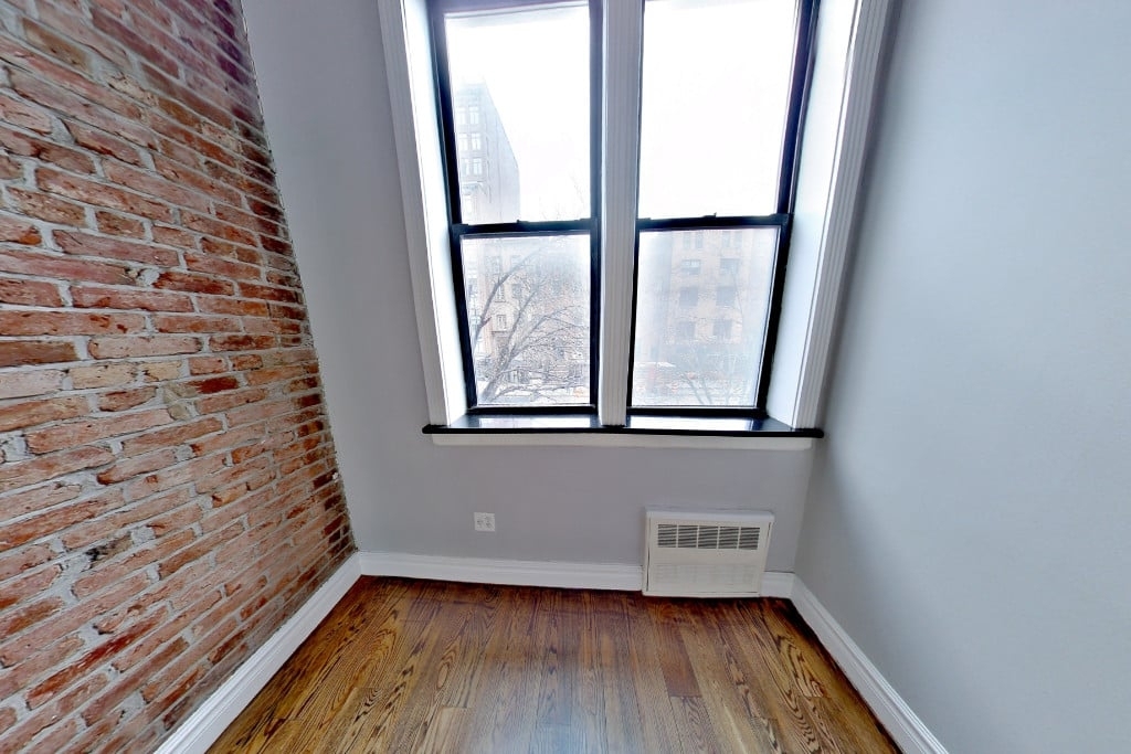 234 West 14th Street - Photo 3