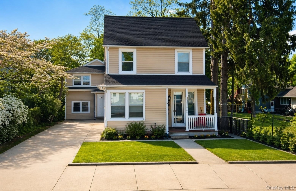 46 Dawson Avenue - Photo 0
