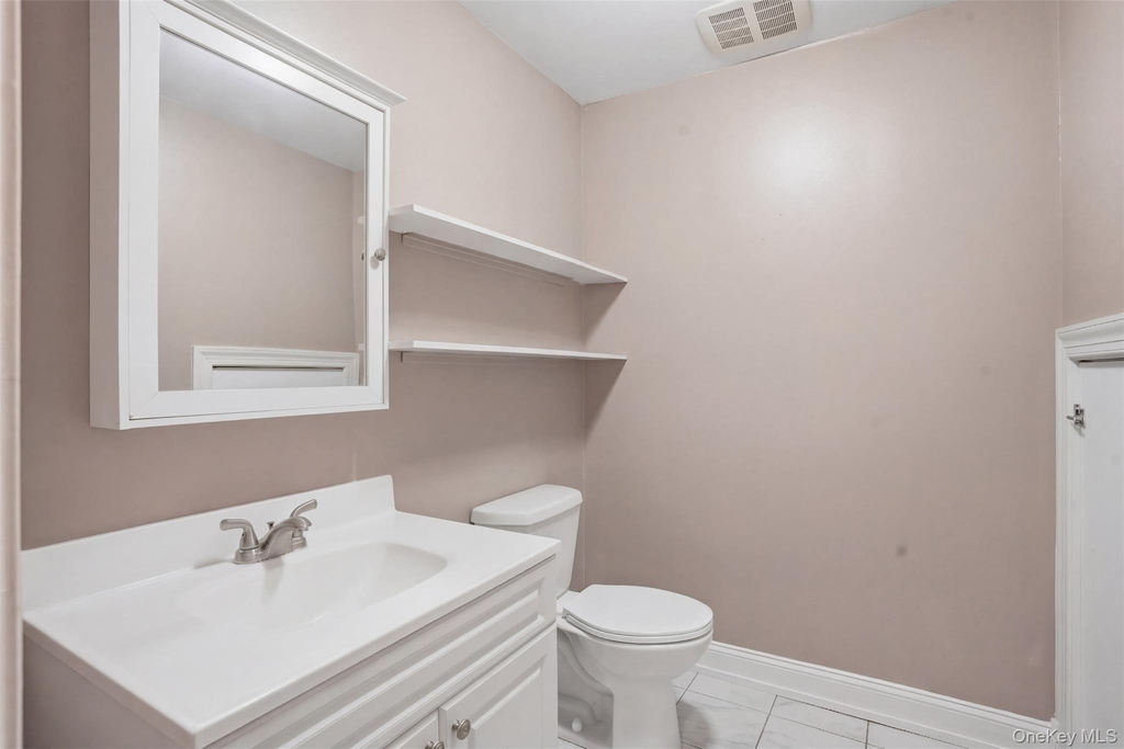 106 Newport Bridge Road - Photo 4