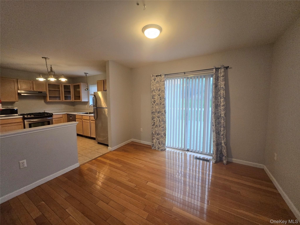 60 Evan Road - Photo 5