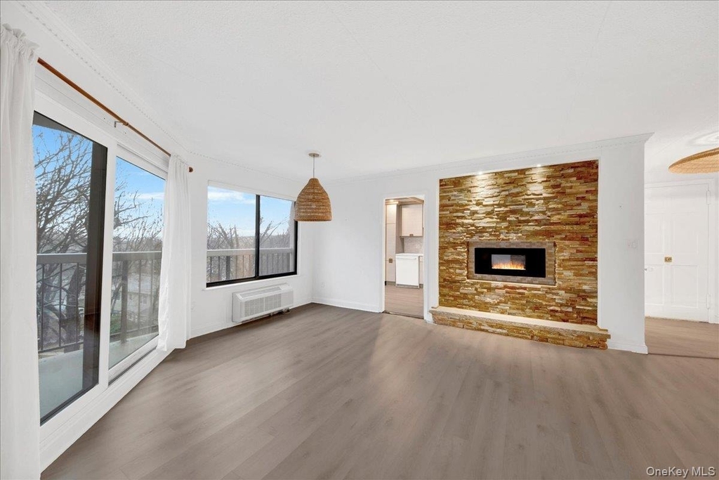 500 High Point Drive - Photo 10