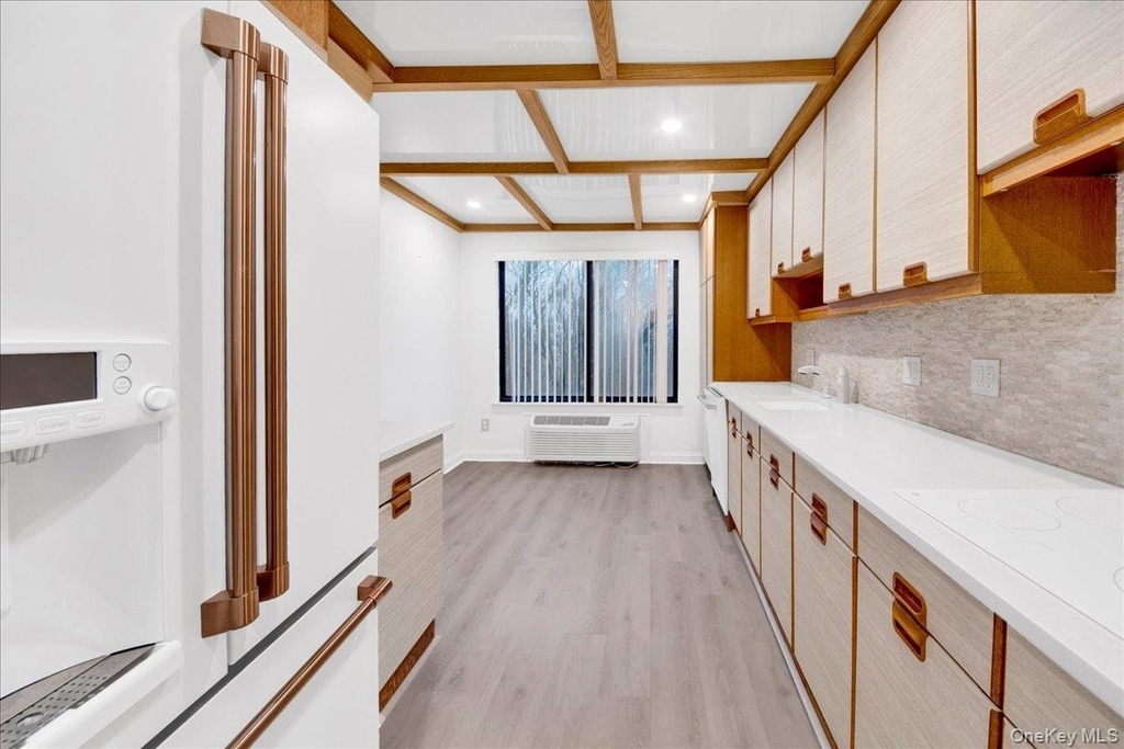 500 High Point Drive - Photo 7