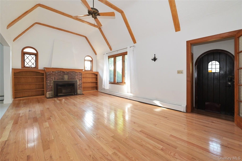 24948 Rushmore Terrace - Photo 7