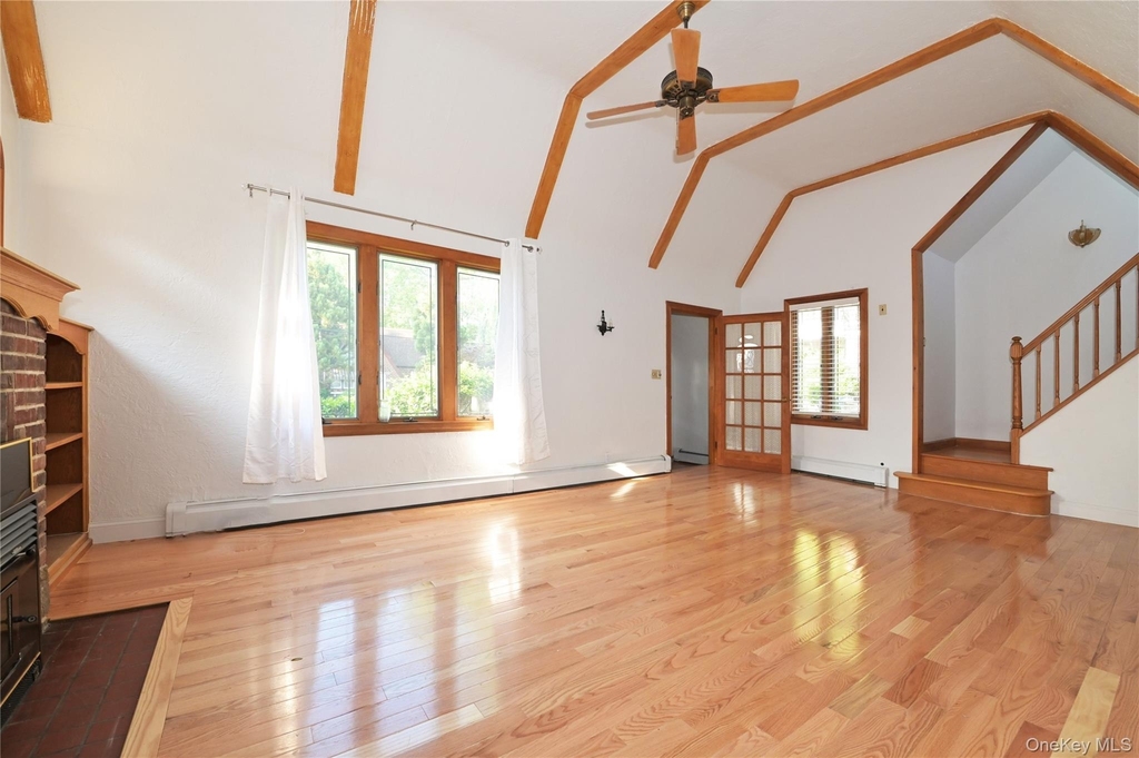 24948 Rushmore Terrace - Photo 5