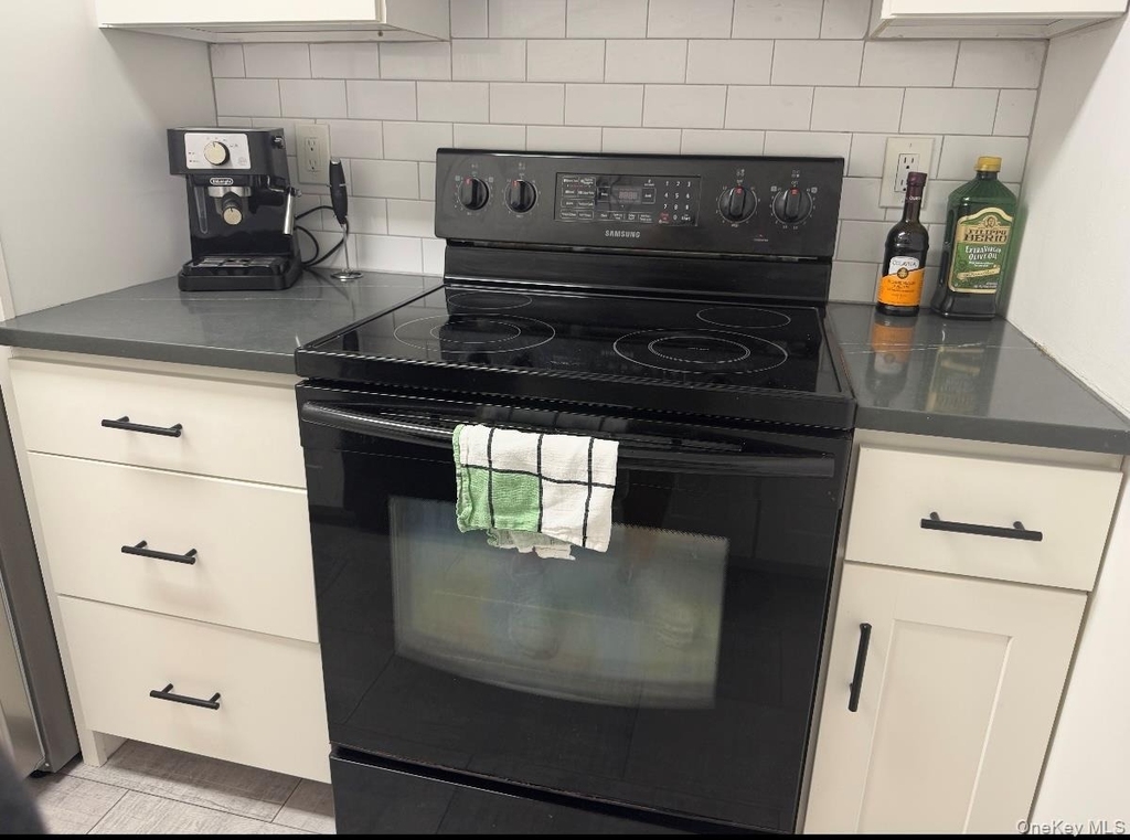 235 W Park Avenue - Photo 19