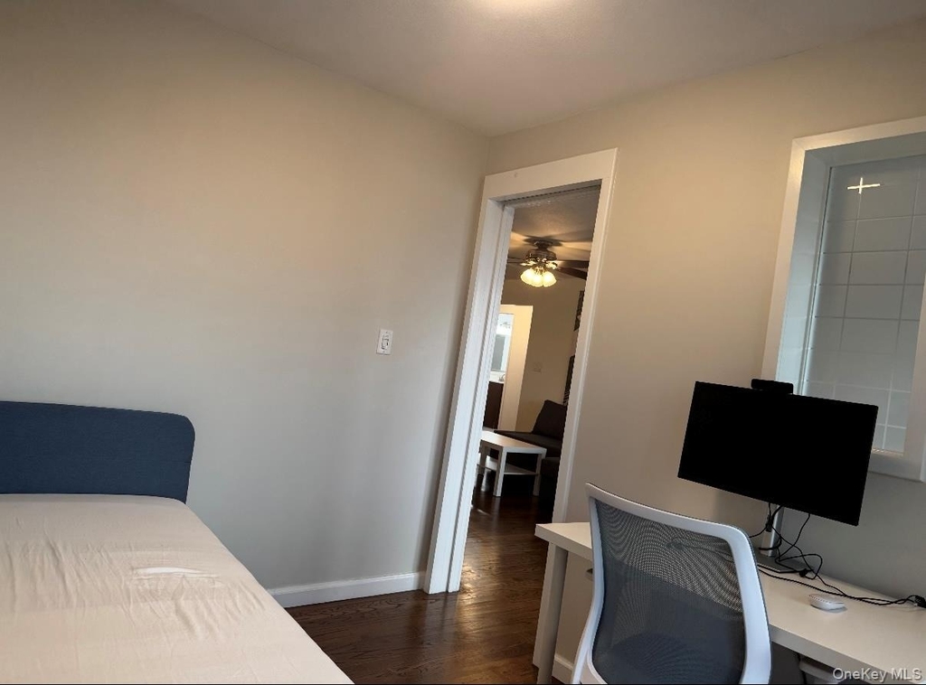 235 W Park Avenue - Photo 29