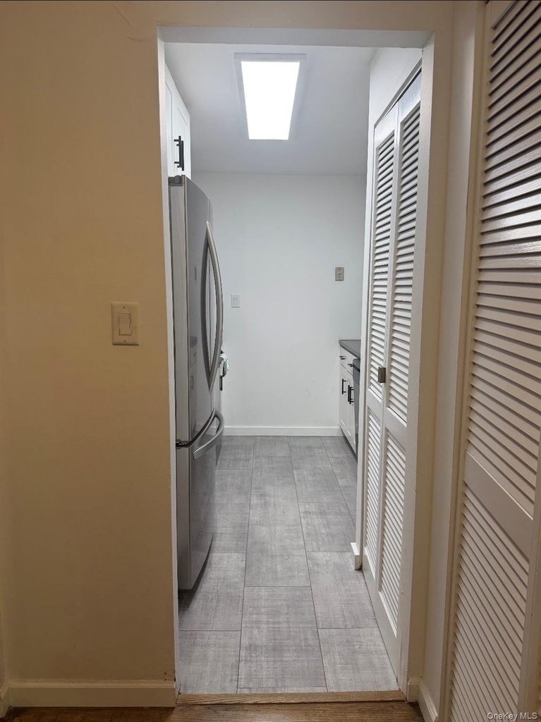 235 W Park Avenue - Photo 15