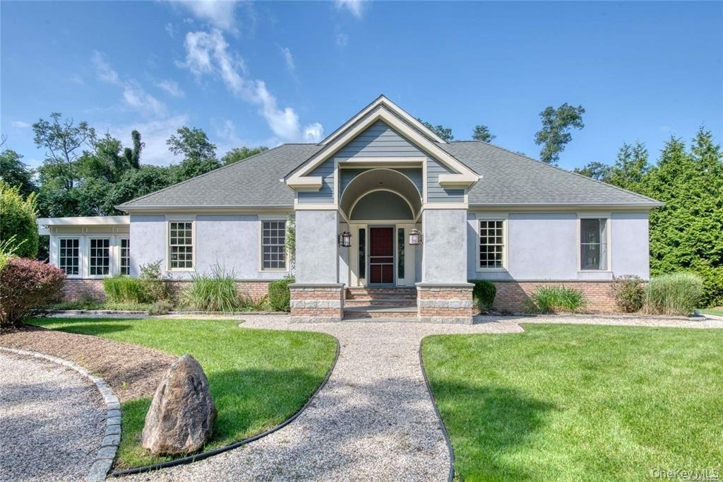 11003 Main Road - Photo 1