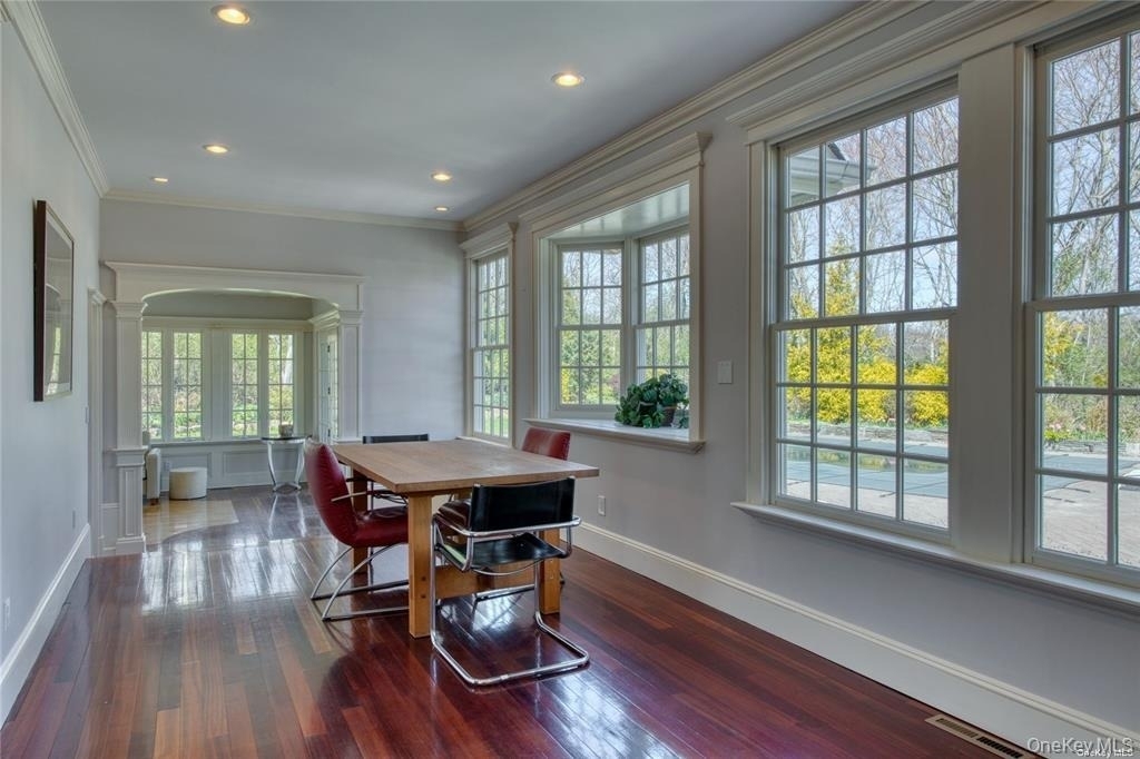 11003 Main Road - Photo 9
