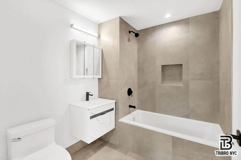 469 Convent Avenue - Photo 7