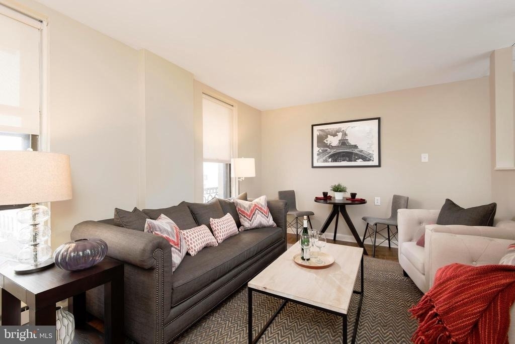 201 S 13th Street - Photo 3