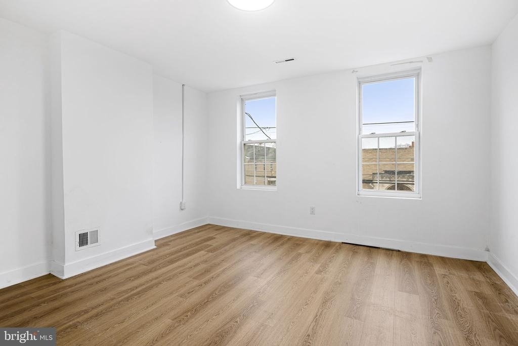 1320 S 26th Street - Photo 7