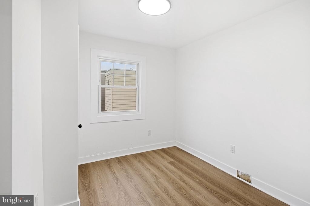 1320 S 26th Street - Photo 8