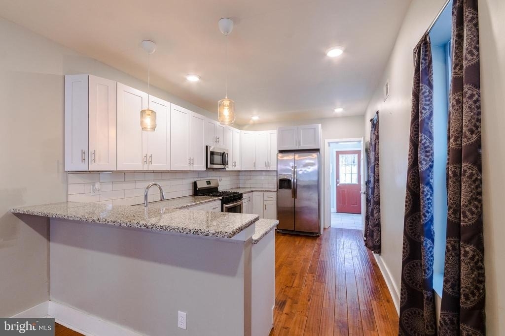 1829 N 27th Street - Photo 7