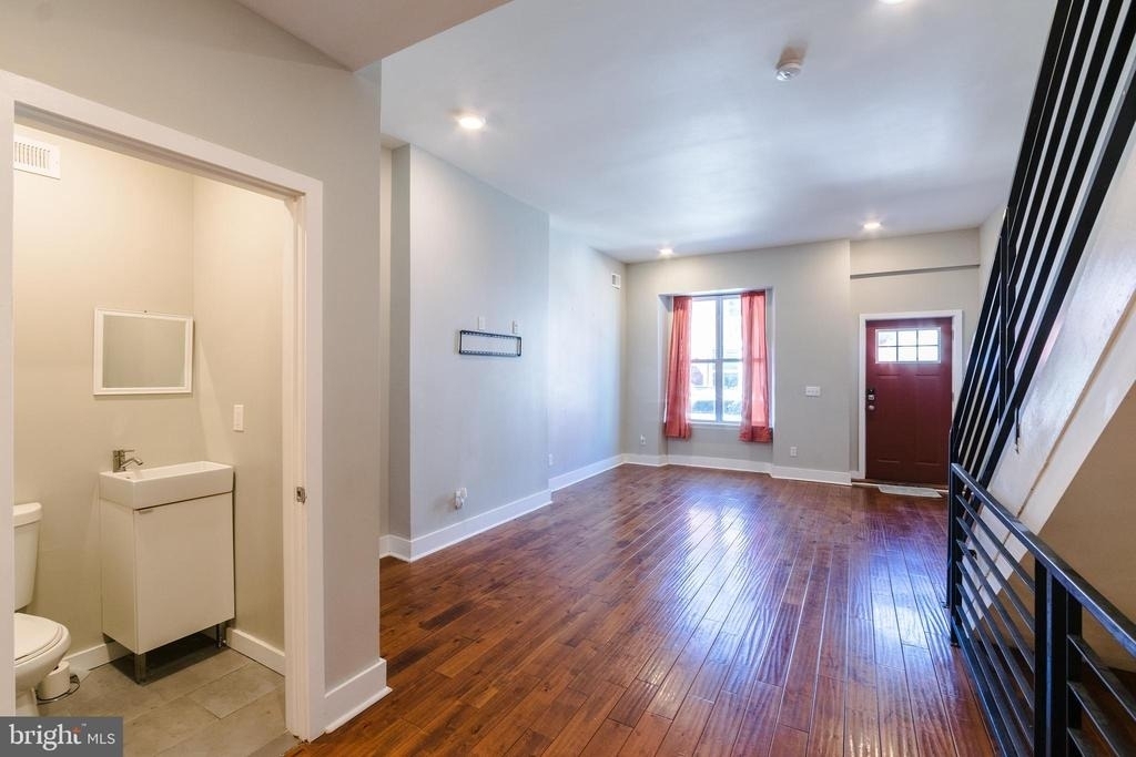 1829 N 27th Street - Photo 4
