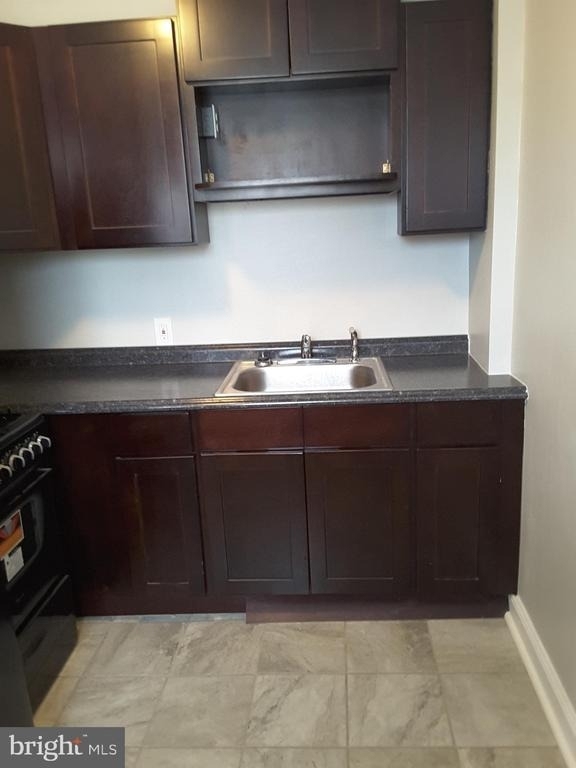 1226 Hellerman Street - Photo 2