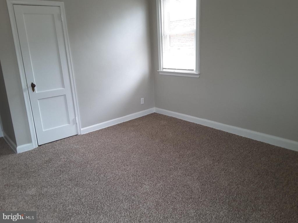 1226 Hellerman Street - Photo 11