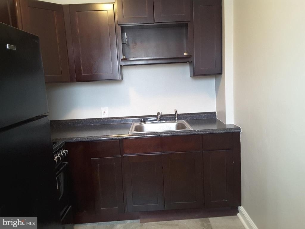 1226 Hellerman Street - Photo 3