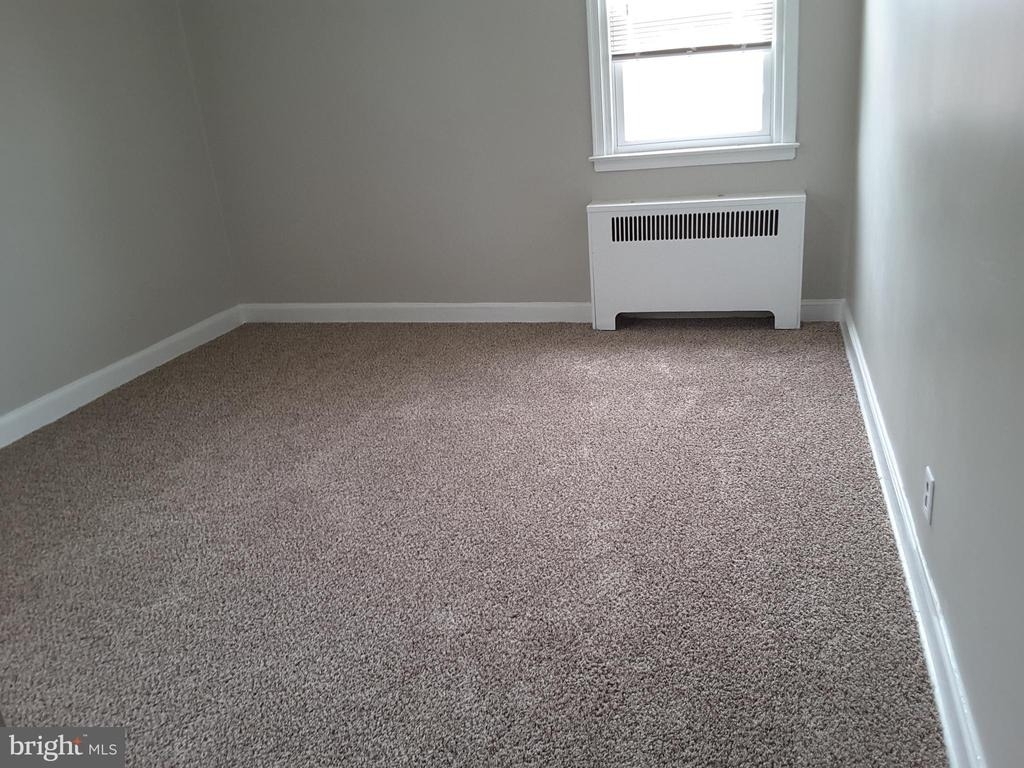 1226 Hellerman Street - Photo 8