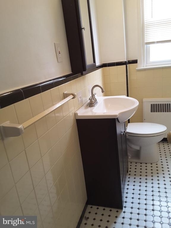 1226 Hellerman Street - Photo 6