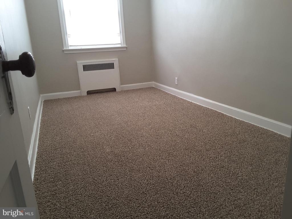 1226 Hellerman Street - Photo 9