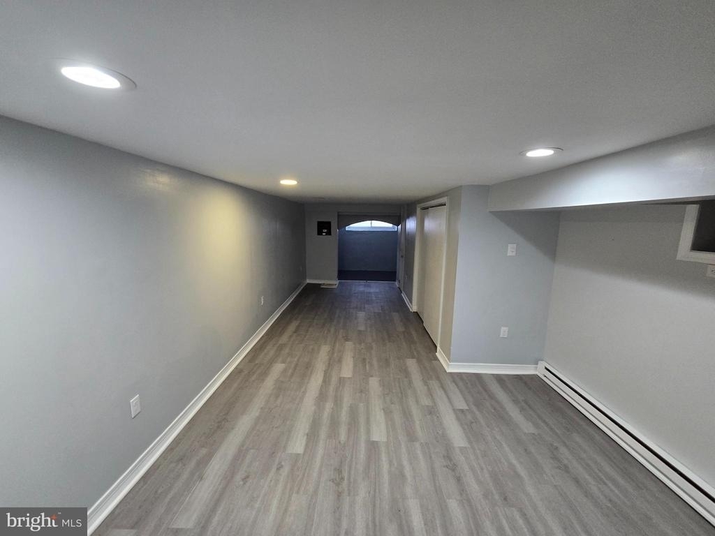 460 Shurs Lane - Photo 21