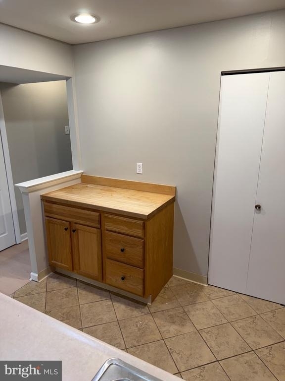 1203 Crosshill Court - Photo 7