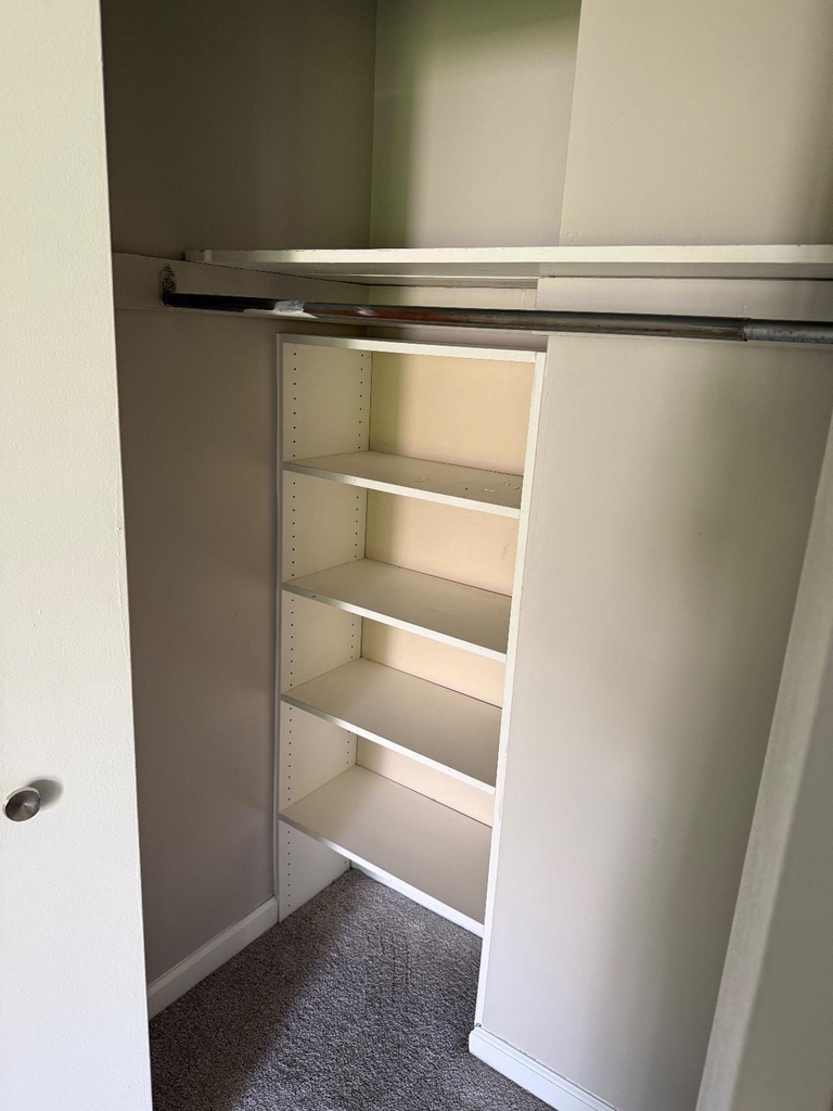 1203 Crosshill Court - Photo 14