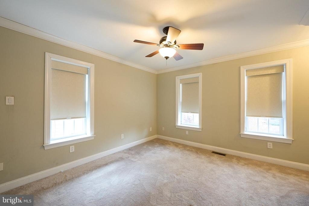 423 N Orange Street - Photo 20