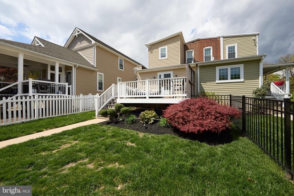 423 N Orange Street - Photo 26