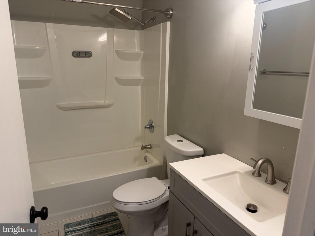 612 N Shady Retreat Road - Photo 2
