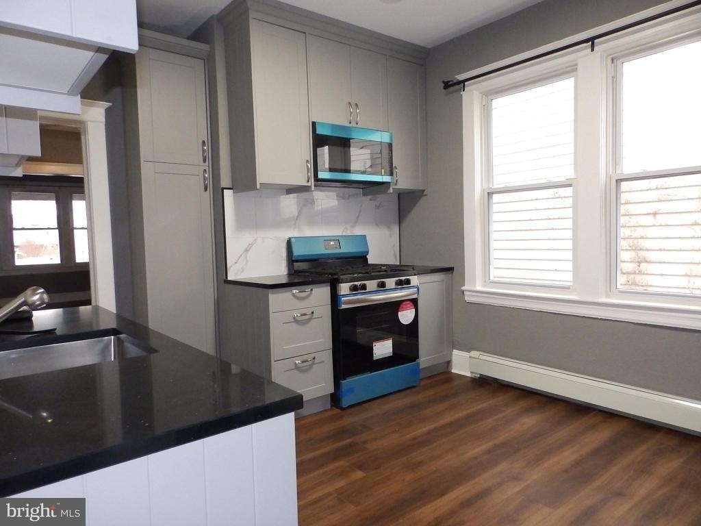 20 Lytle Street - Photo 2