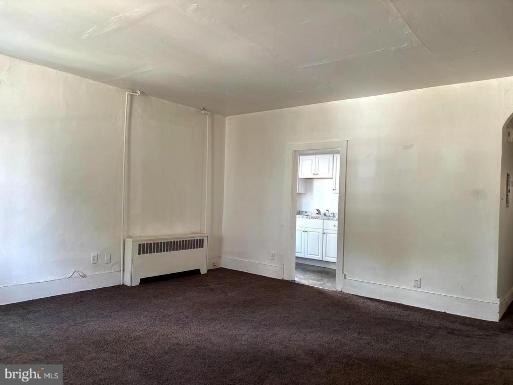 17 Arbutus Avenue - Photo 2