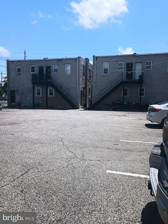 301 W Evesham Avenue - Photo 17